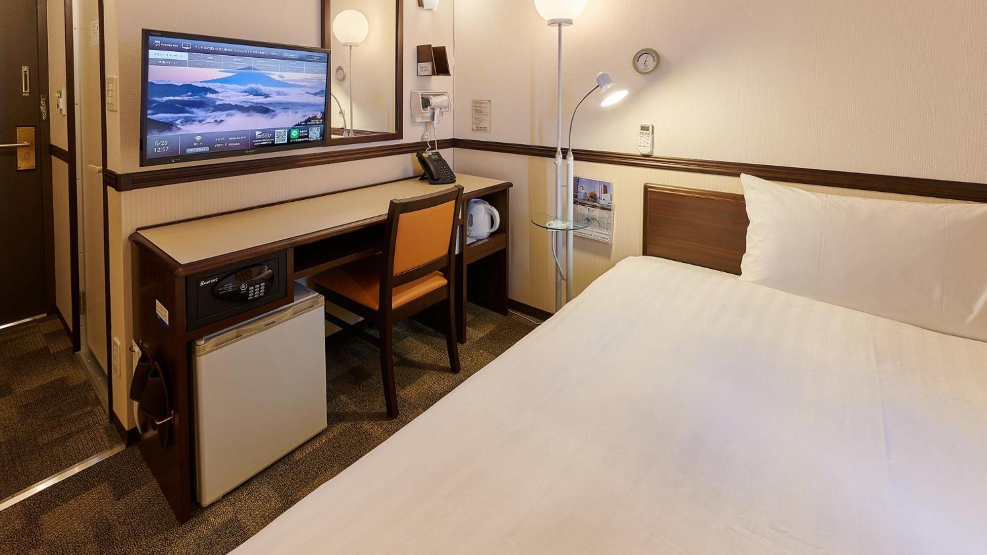 Toyoko Inn Fukuyama-Eki Shinkansen Minami-Guchi Rom bilde