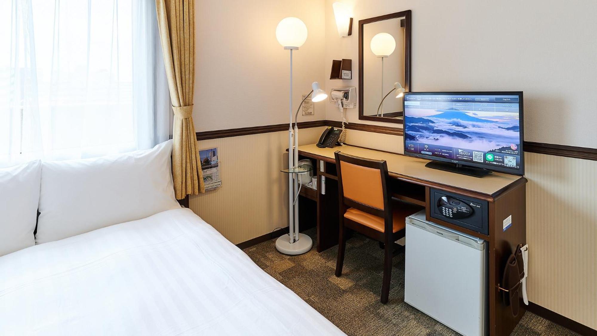 Toyoko Inn Fukuyama-Eki Shinkansen Minami-Guchi Rom bilde